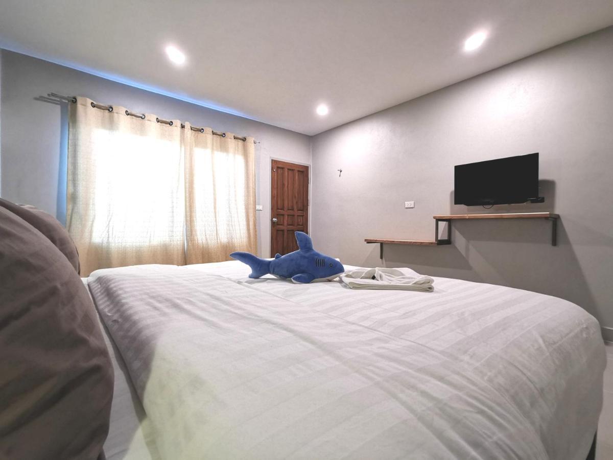 Thepprasit Cosy Villa Jomtien Beach Buitenkant foto